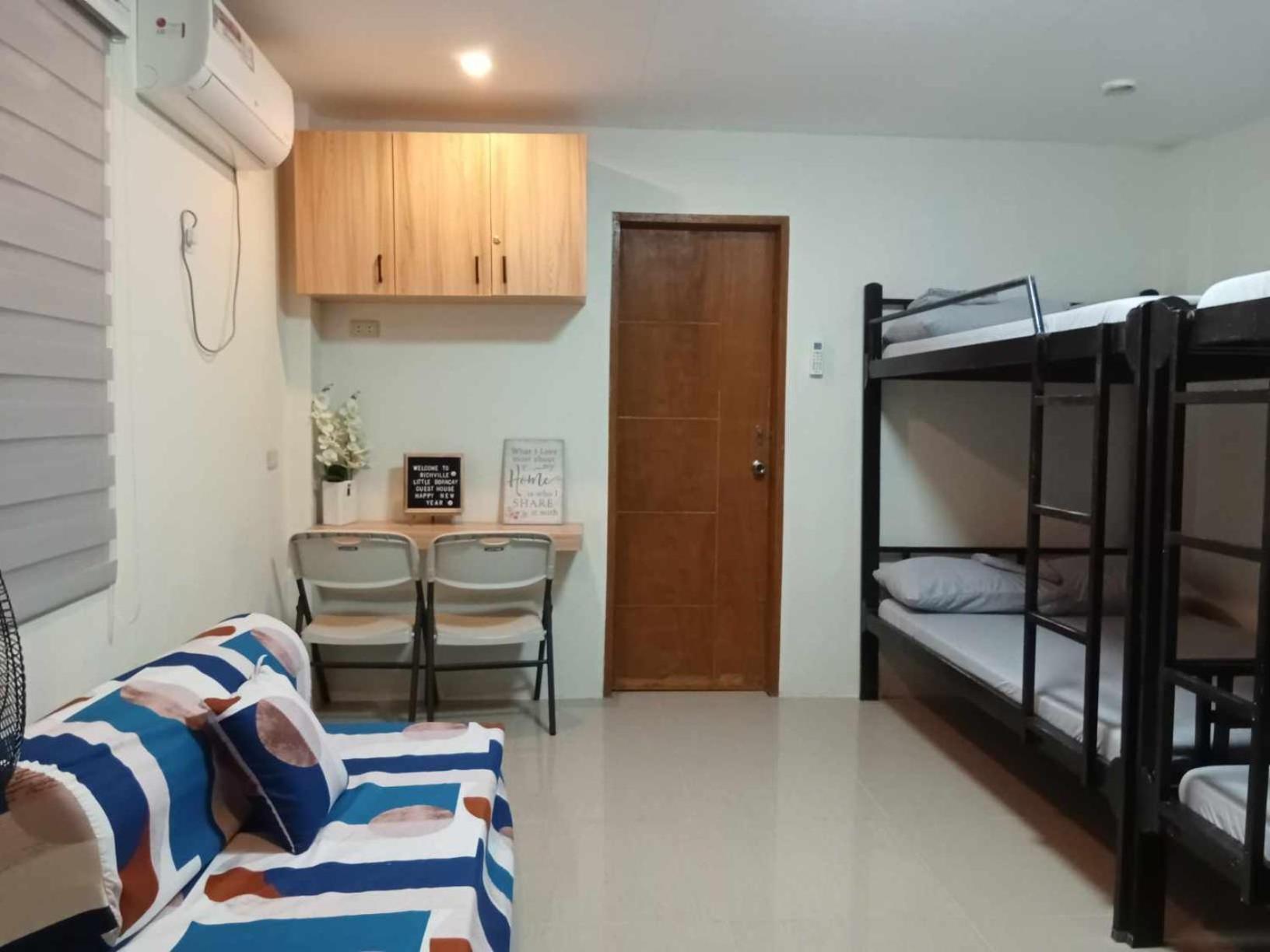 Richville Little Boracay Guest House Calatagan Eksteriør billede
