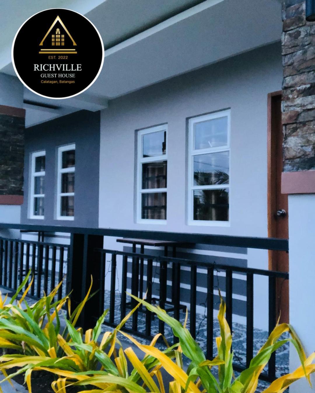 Richville Little Boracay Guest House Calatagan Eksteriør billede